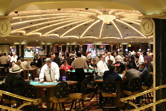 4 Things to Do in a Casino Besides Gambling
